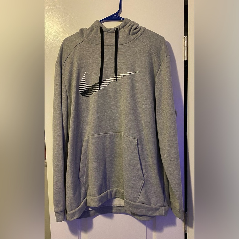 Nike Dri-Fit Training Pullover Hoodie Sweatshirt!